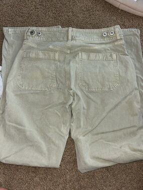 American Eagle Women’s Casual Straight Fit Pants in Light Olive